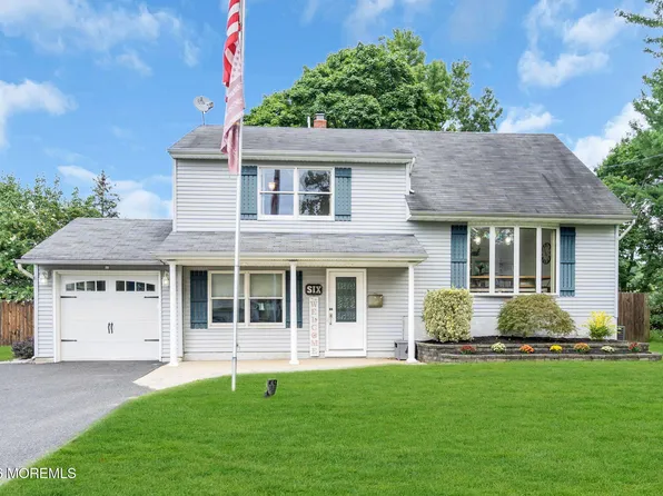 6 Volt Place, Middletown, NJ 07748