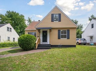 5359 West Blvd, Maple Heights, OH 44137