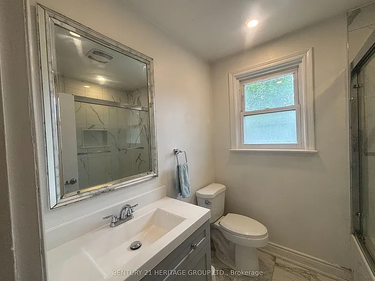 65 Cummer Ave — Photo 13