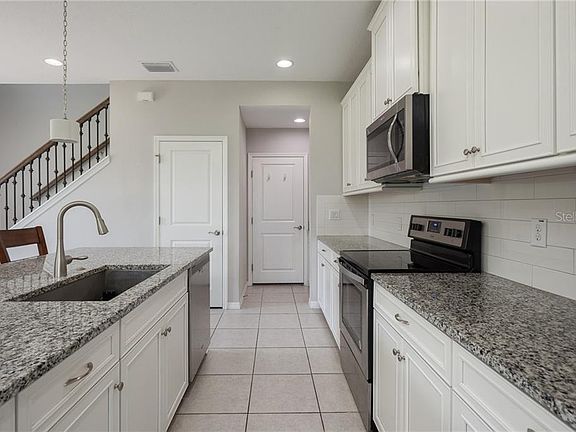 5th image of 12305 Bayou Flats Ln