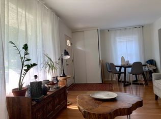 1032 Cherry St, Wheaton, IL 60187