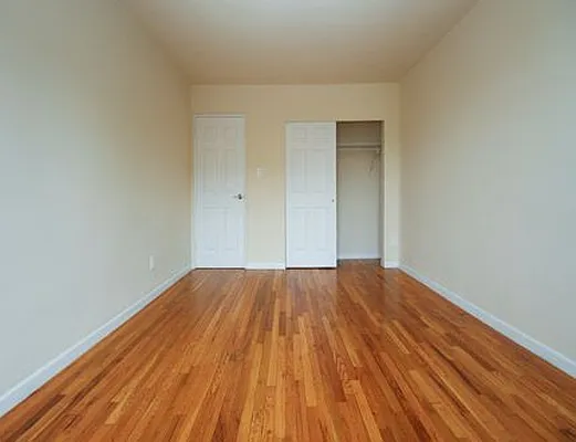 Rented by SW Queens Mezzanine | media 3