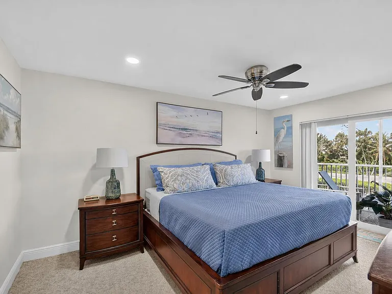 1502 S Lakeside Dr #214 — Photo 16