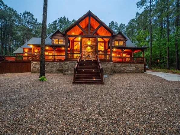 44 Pine Bluff Rd, Broken Bow, OK 74728