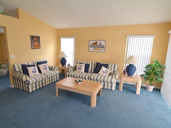 4th image of 17420 Silver Creek Ct