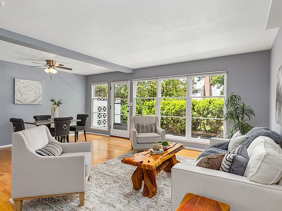 2nd image of 6811 NE Broadway