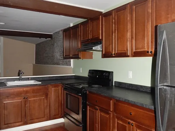 14-18 Broad Street, 14-18 Broad St APT 5, Bangor, ME 04401
