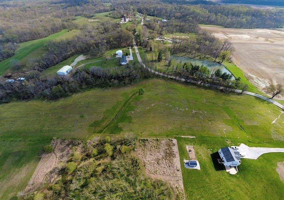 2nd image of 2700 Bufkin Springfield Rd