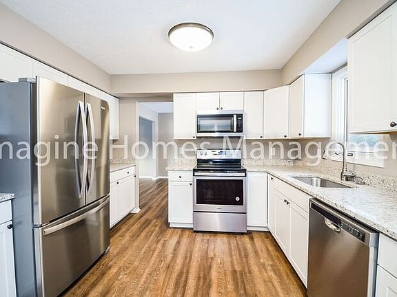 5th image of 37740 N Doovys St