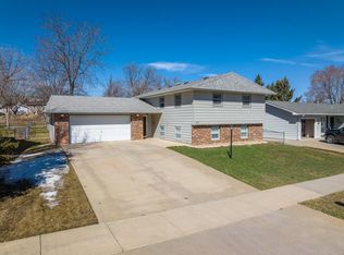 3609 Arizona St, Rapid City, SD 57701