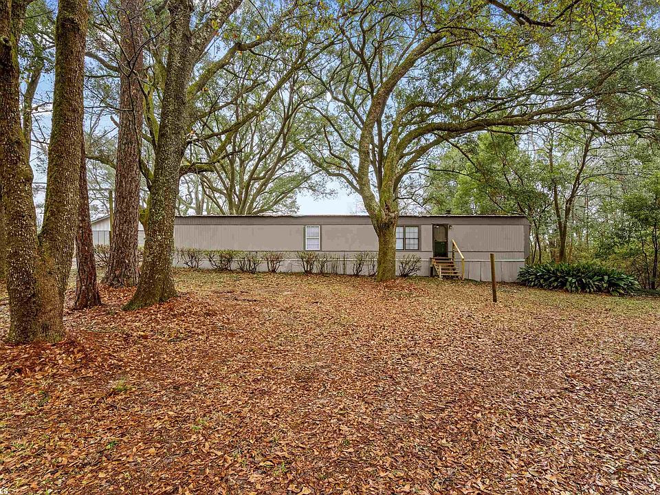 1st image of 11105 Lakeside Cir