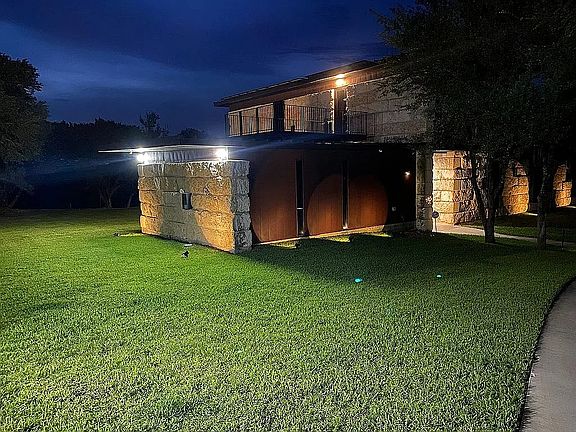 5th image of 1394 Creekview Dr