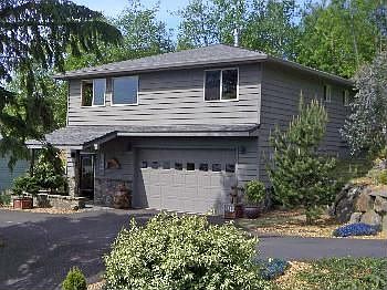 4th image of 1211 Lakewood