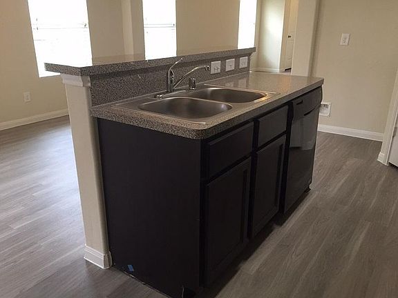 5th image of 5447 Latta Plantation Dr