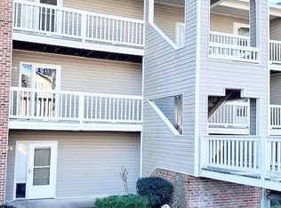 663 Bartons Landing Pl APT 11, Fayetteville, NC 28314