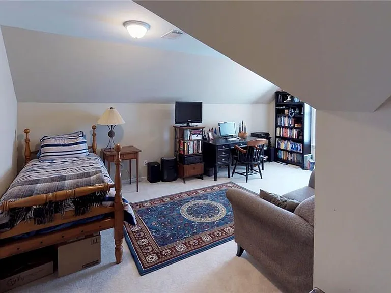 9243 Whispine Ct — Photo 34
