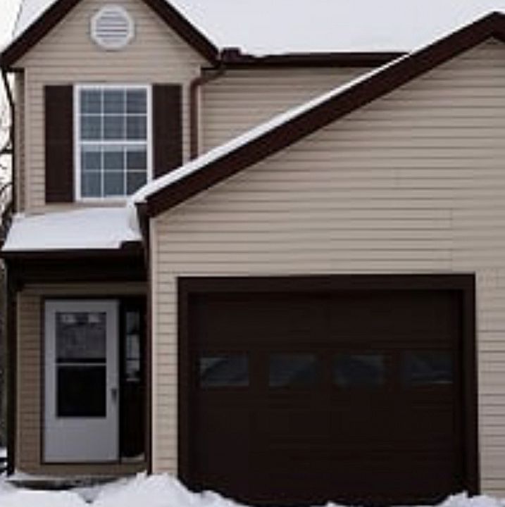 1st image of 638 Topaz Ln