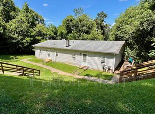 239 Cedar Hill Rd #23, Asheville, NC 28806