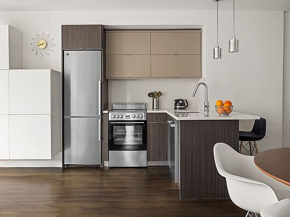 4th image of 45 Tudor City Pl APT 2111