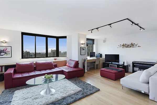 Rented by Corcoran | media 2