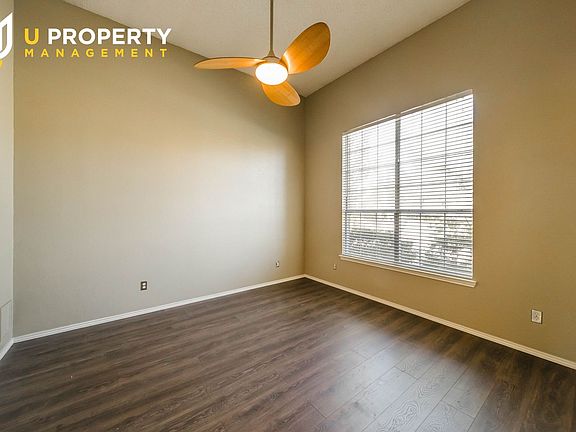 5th image of 1384 Wentworth Dr