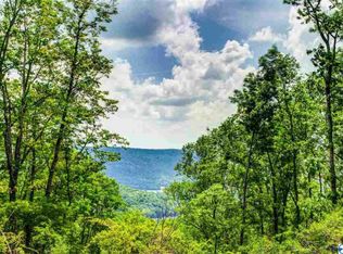 9 S Bluff Trl SE, Huntsville, AL 35803