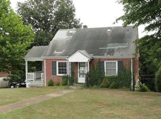 34 Sunrise Ave, Martinsville, VA 24112