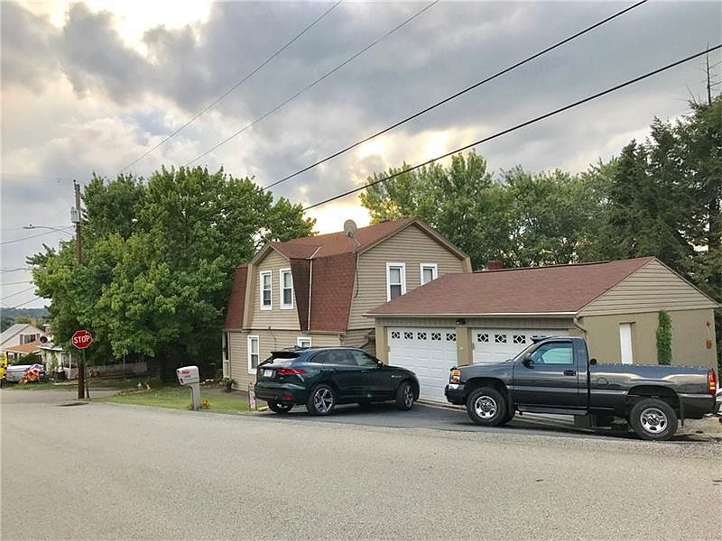 1st image of 2601 Vancouver St