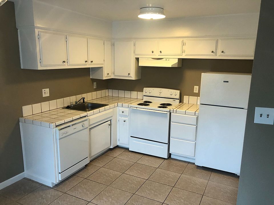 1st image of 915 Johnfer Way #23