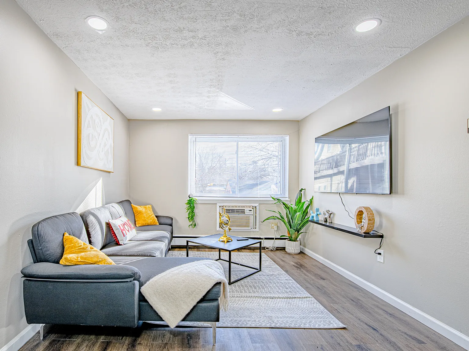 1 bed, 620 sqft, $895 — Photo 2