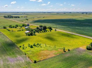 2755 N 21st Rd, Seneca, IL 61360