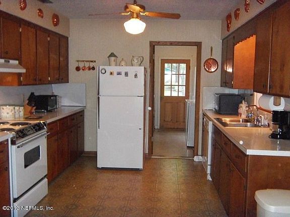 2nd image of 3034 Mandell Dr