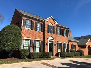 2853 Sharon View Rd, Charlotte, NC 28210