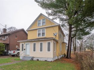 81 E Dalton St, Akron, OH 44310