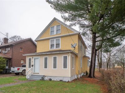 81 E Dalton St, Akron, OH, 44310