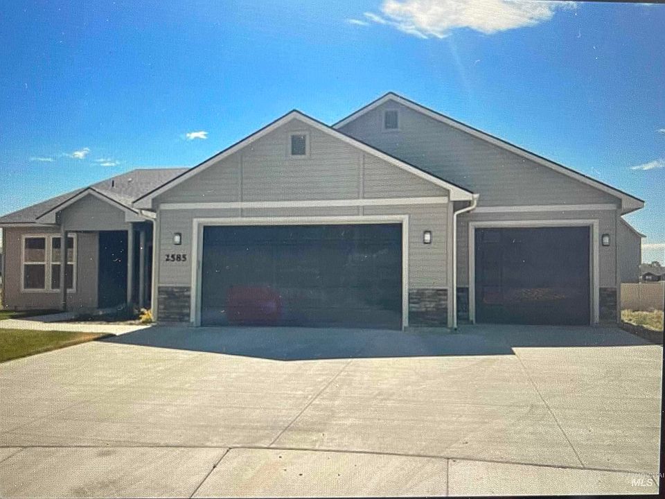 1st image of 2585 E Jonagold Ct