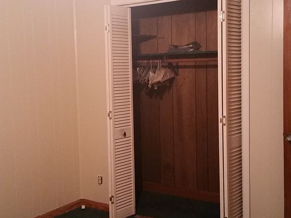 5th image of 1903 Oleander Dr