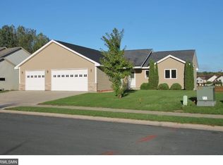 920 Preserve Blvd, Nya, MN 55397