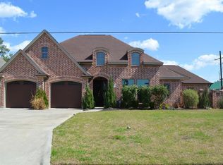 6020 Bonner Dr, Beaumont, TX 77713