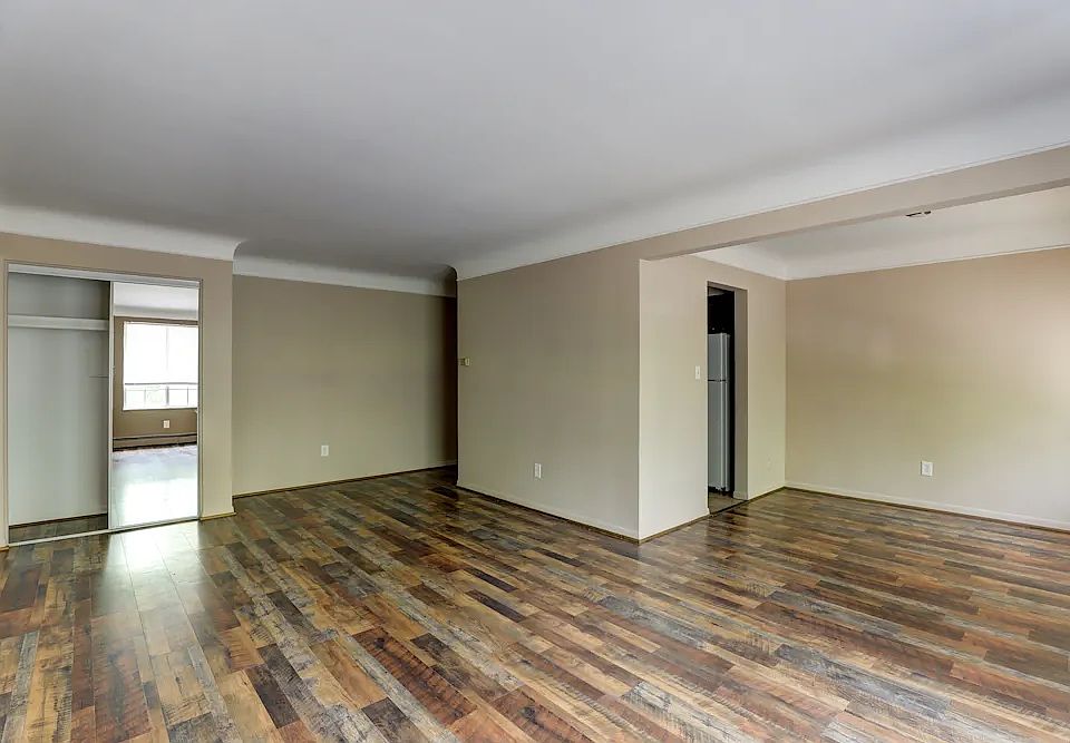 21633 Greater Mack Ave, photo 20
