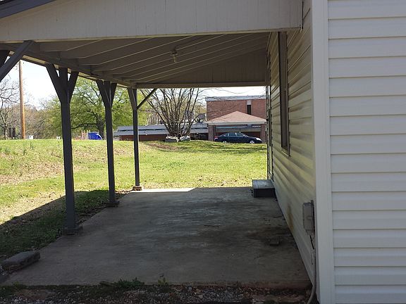 Carport