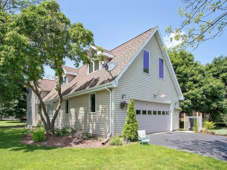 1236 Bluebird St — Photo 13