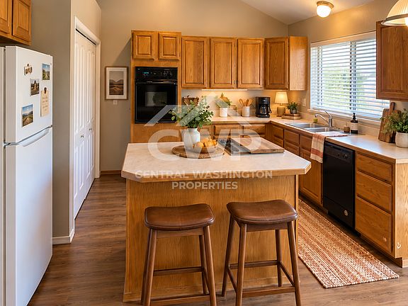 4th image of 3419A Cascade Ln