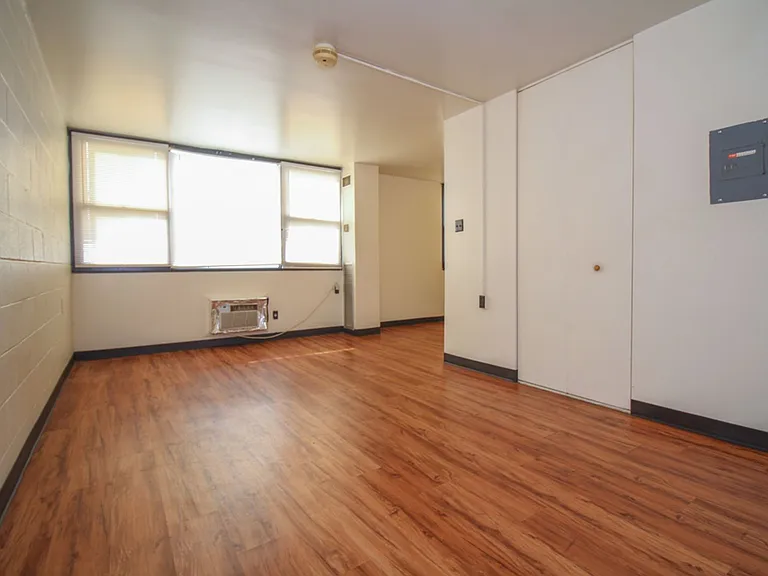 The Regency at St. Louis Apartments — Photo 5