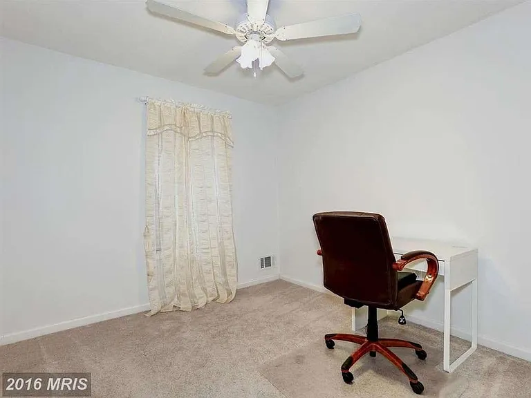 31 County Ct #186 — Photo 16