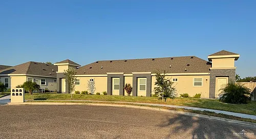 1040 N English Ave #1 Photo 1