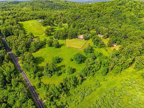 5th image of 5114 Laurel Ln