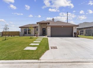 1001 Sparhawk Dr, Midland, TX 79706