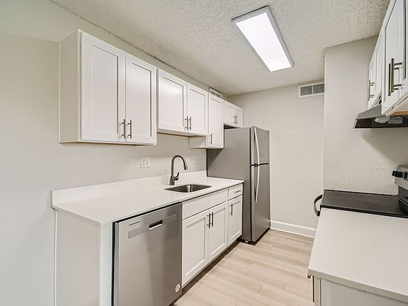 5th image of 777 Dillon Way #605-306