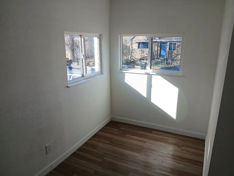 828 6th St #1 — Photo 5